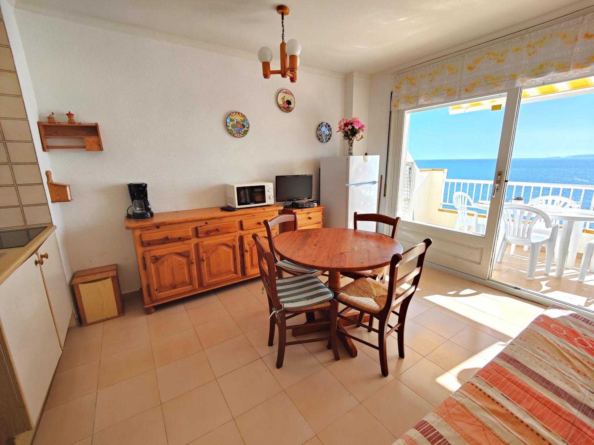 Global Immo 2071 Mediterraneo A 2-6 Apartment โรเซส ภายนอก รูปภาพ